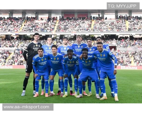 西甲领头羊皇马迎战同城对手巴列卡诺全力争胜考验来临